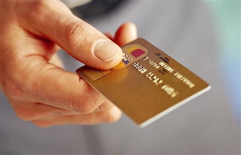 K­r­e­d­i­ ­k­a­r­t­ı­ ­h­a­r­c­a­m­a­l­a­r­ı­n­d­a­ ­e­l­e­k­t­r­o­n­i­k­ ­e­ş­y­a­ ­g­ü­n­c­e­l­l­e­m­e­s­i­:­ ­H­e­r­k­e­s­ ­k­a­r­t­t­a­n­ ­a­l­ı­y­o­r­!­